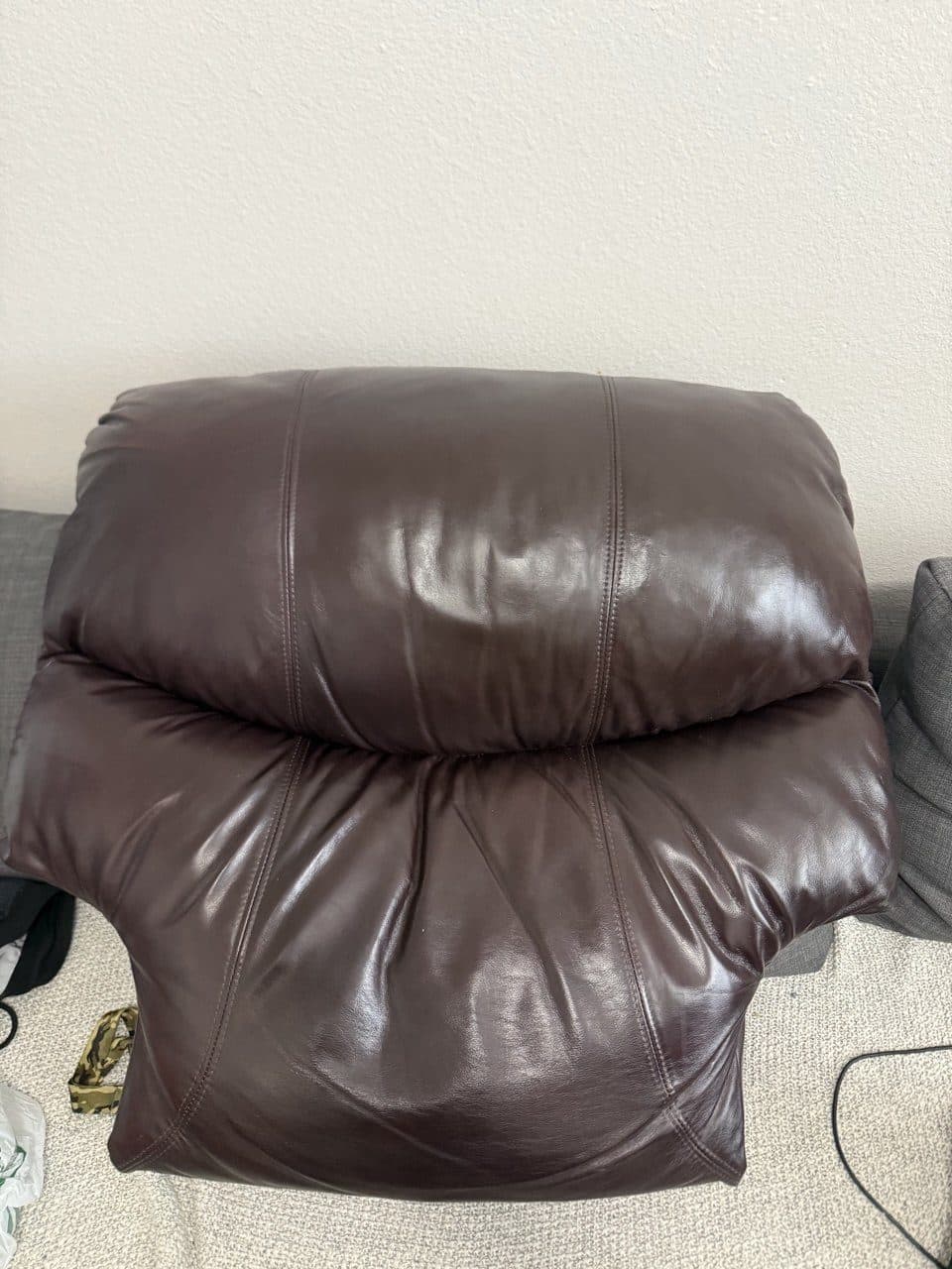 Leather Recliner Headrest Color Restoration